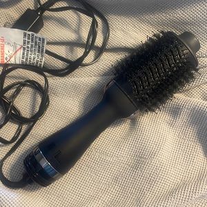Hot tools blow dryer brush
